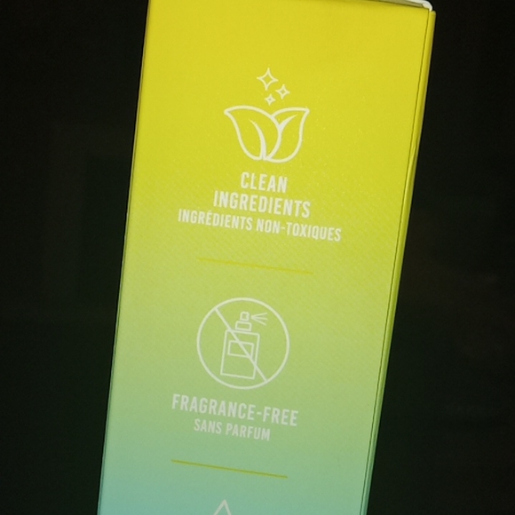 Gentle foaming cleansing gel - Picture 5 of 6